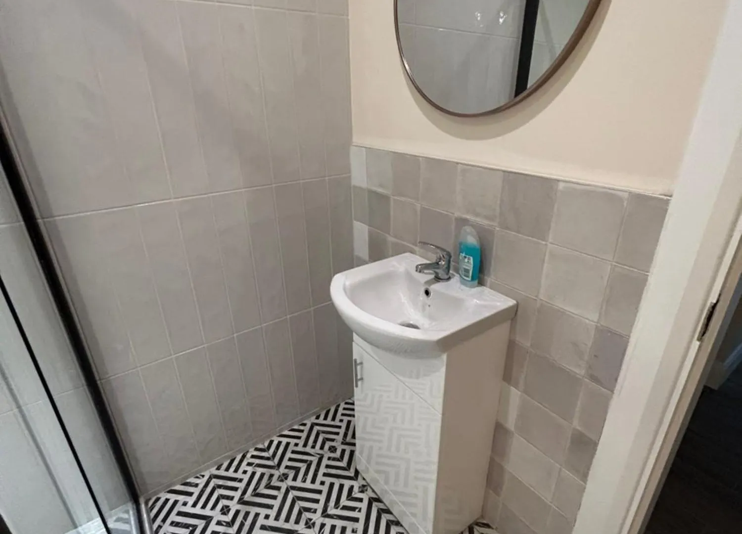 Two Bedroom Ground Floor Apartment, Professionally Managed Dublin Appartement
